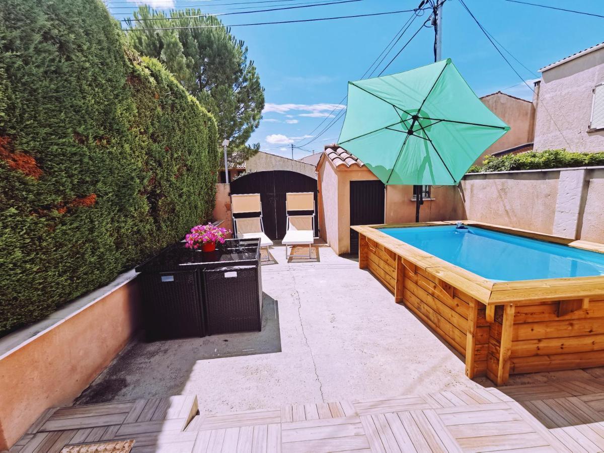 Studio Privatif Climatise , Terrasse Et Piscine 佩尔纳勒丰泰纳 外观 照片